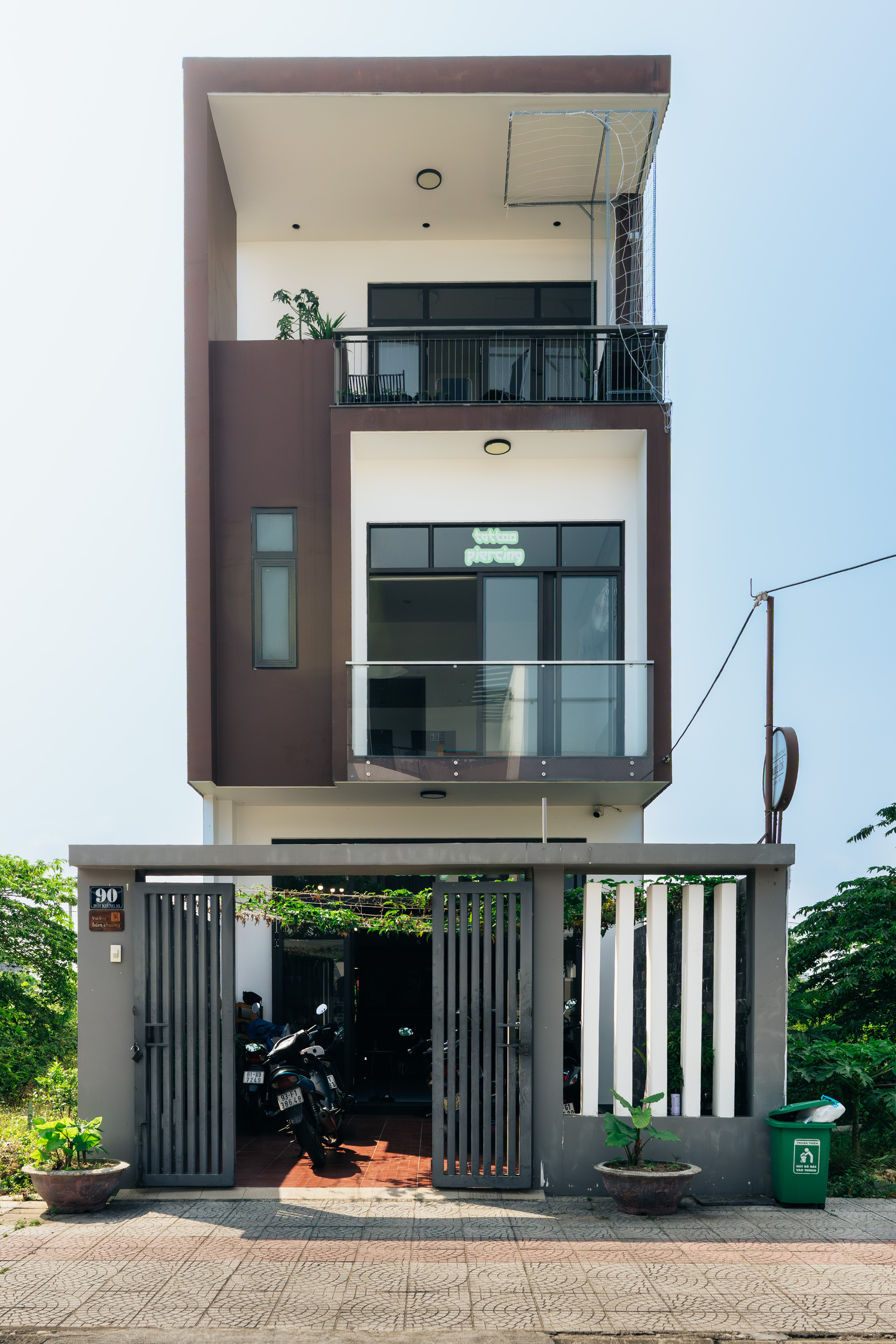DanangInk Shop Location Facade
